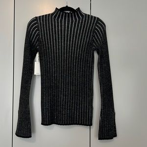 Bloy Sweater | Aritizia Sweater